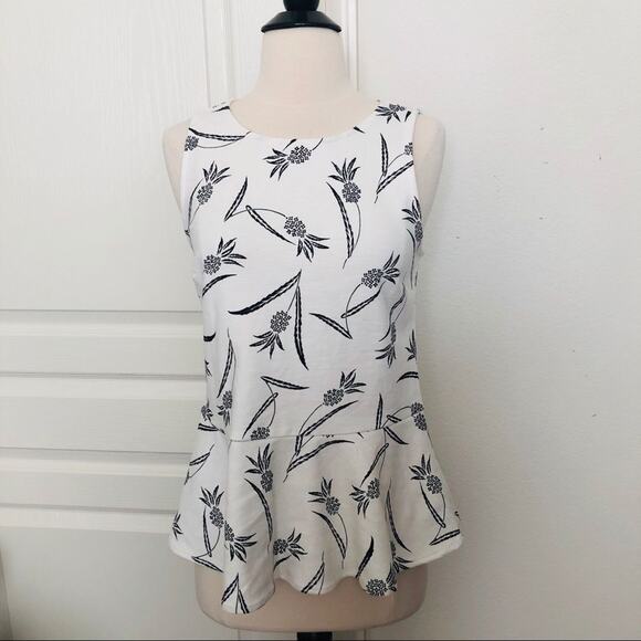 Ann Taylor pineapple peplum shell sleeveless tank - Picture 3 of 7